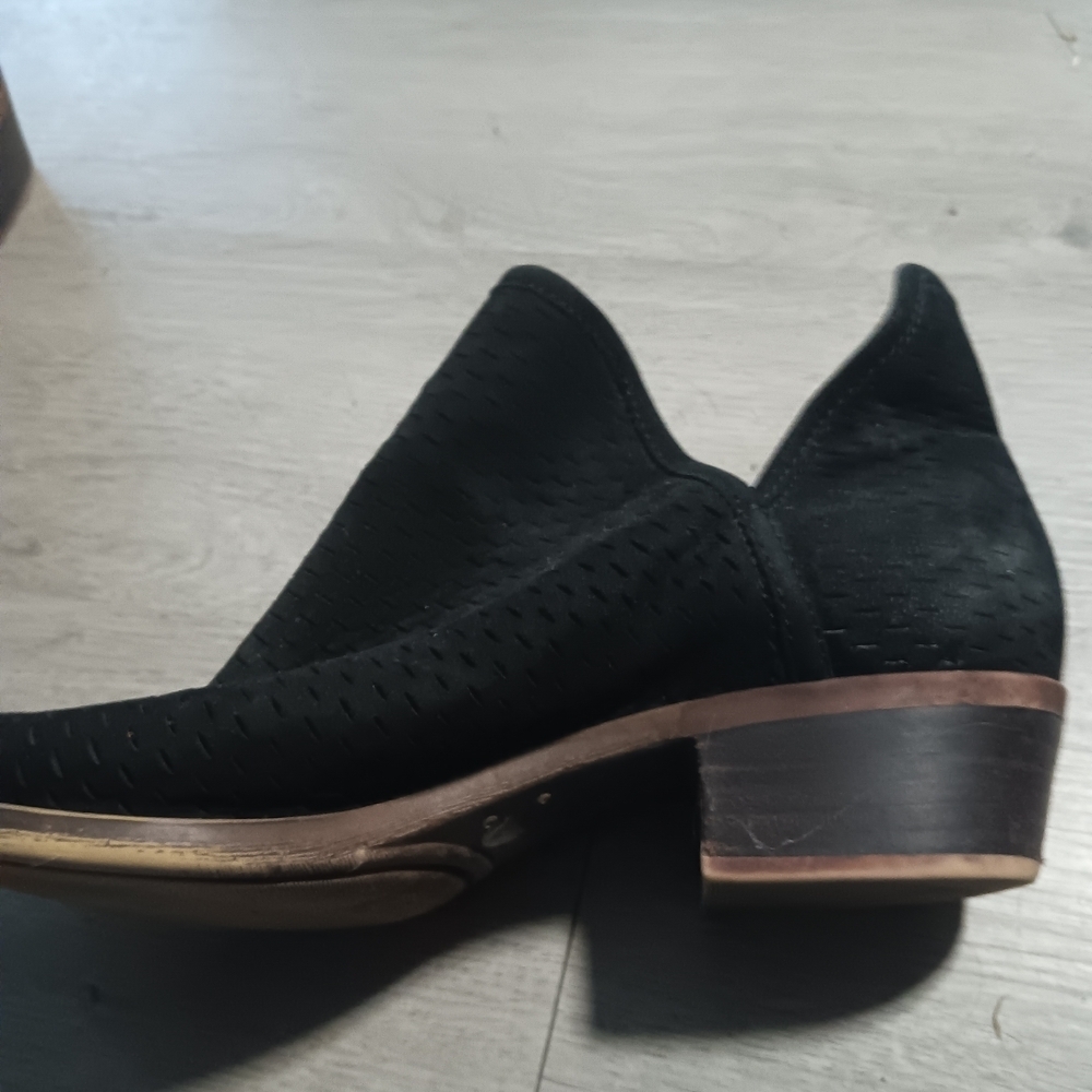 Lucky Brand Black Ankle Booties - Picture 2 of 6
